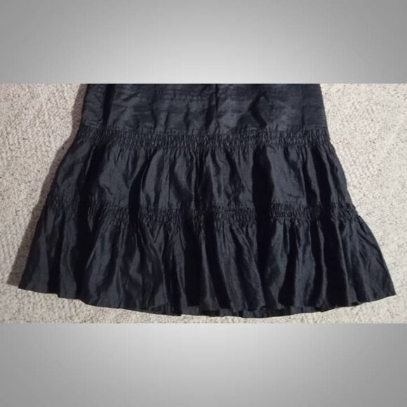 Banana Republic black SILK skirt women's size 2 - Picture 2 of 8